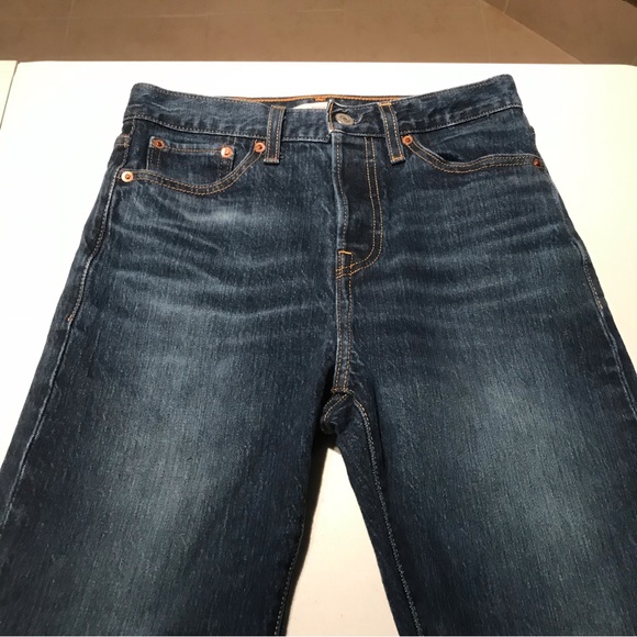 Levi’s Wedgie Icon Fit in Authentic Favourite Button Fly High Rise Jeans Size 25 - Picture 5 of 14
